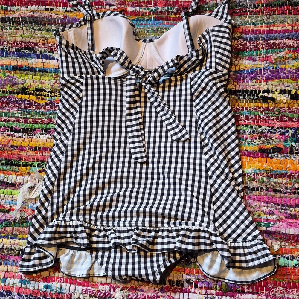 Coco Rave Swimsuit - Picture 4 of 5